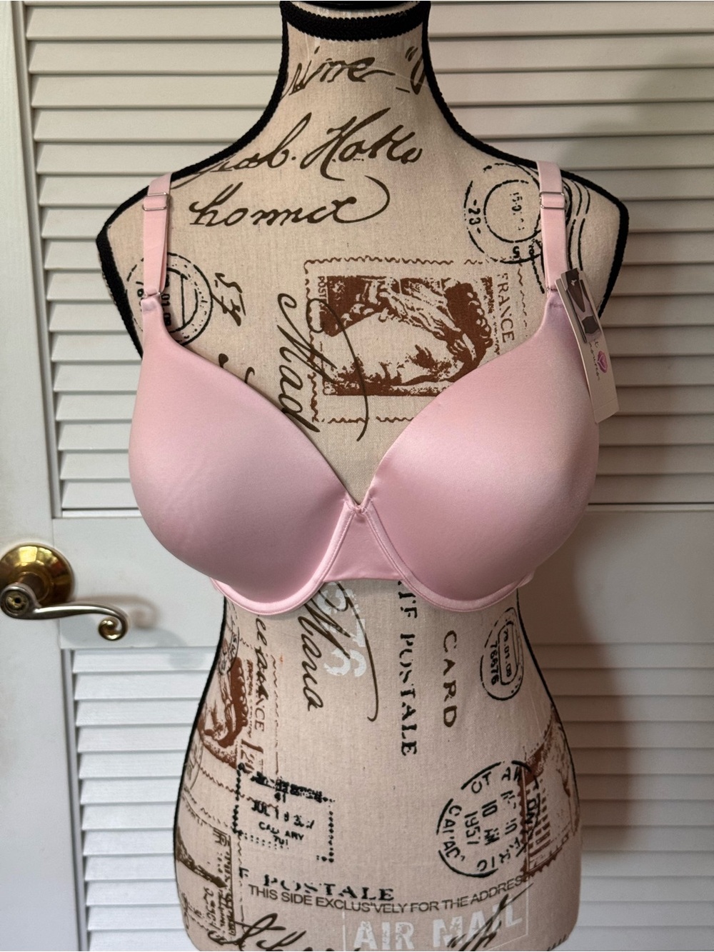 Secret Treasures Light Pink Seamless Underwire Bra